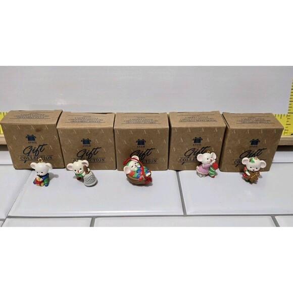 Avon A Merry Little Christmas  Miniature Mouse Ornaments. Lot Of 5 - Picture 1 of 8